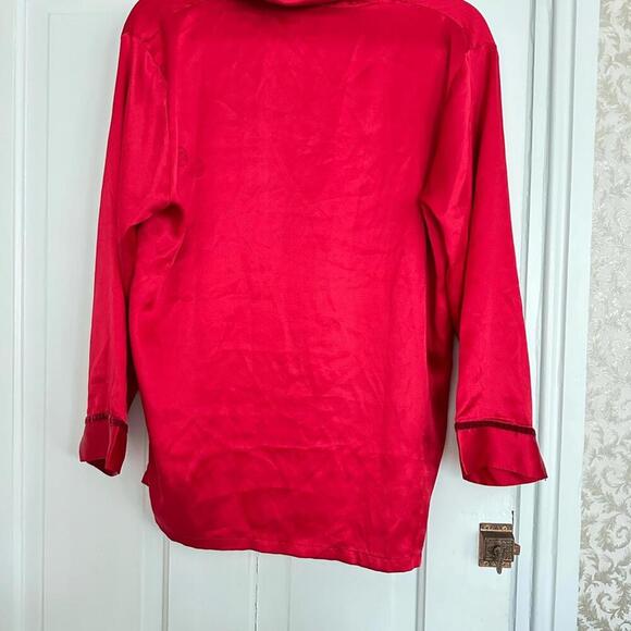 Victoria’s Secret silk pajama top - Picture 5 of 6